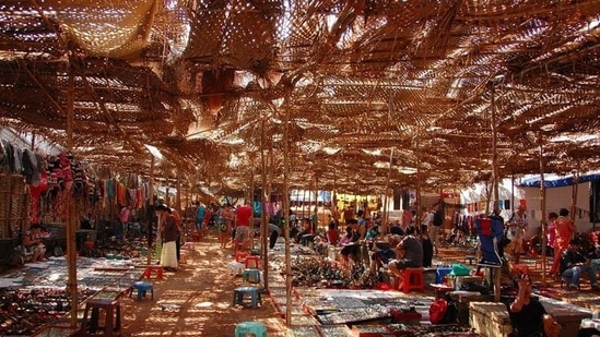 Anjuna Flea Market: The Anjuna Flea Market is a must-visit destination for shopaholics. It is a popular street market that sells everything from handmade souvenirs to clothes, jewellery, and electronic gadgets.&nbsp;(Pinterest)