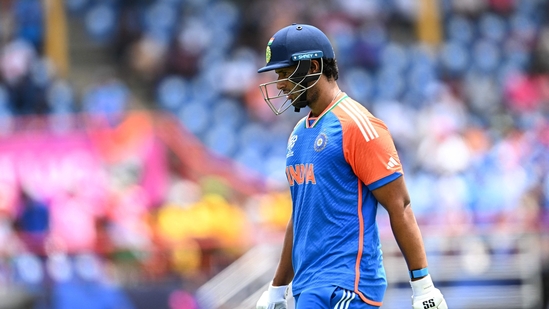 https://www.mobilemasala.com/sports/Shivam-Dube-to-join-Shubman-Gill-and-Co-for-Indias-tour-of-Zimbabwe-Nitish-Reddy-ruled-out-of-T20I-series-i275834